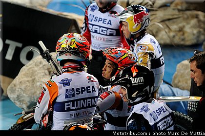 trial_indoor_marseille_2011_001.jpg