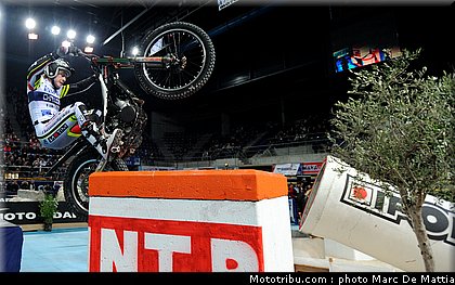 trial_indoor_marseille_2011_chaloner_3.jpg