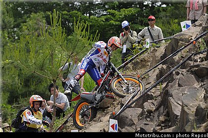 fujinami_2_trial_japon_2012_motegi.jpg