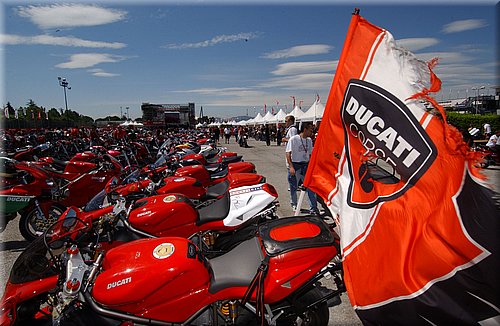 world-ducati-week-2007-024.JPG